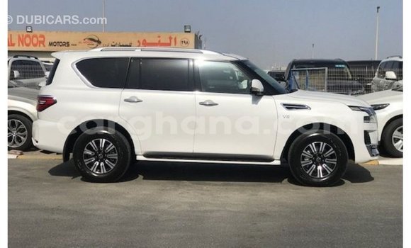 Buy Import Nissan Patrol White Car in Import - Dubai in Ashanti Buy Import Nissan Patrol White Car in Import - Dubai in Ashanti