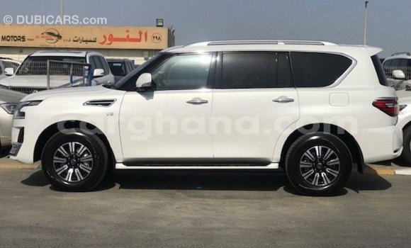 Buy Import Nissan Patrol White Car in Import - Dubai in Ashanti Buy Import Nissan Patrol White Car in Import - Dubai in Ashanti