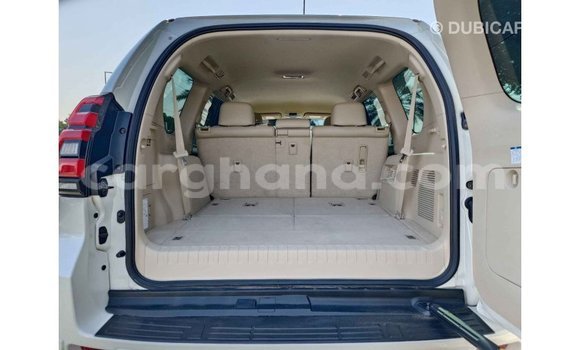 Buy Import Toyota Prado White Car in Import - Dubai in Ashanti Buy Import Toyota Prado White Car in Import - Dubai in Ashanti