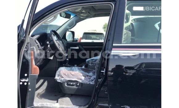 Ra Imported Toyota Land Cruiser Black Ọkọ̀ in Import - Dubai ni Ashanti Ra Imported Toyota Land Cruiser Black Ọkọ̀ in Import - Dubai ni Ashanti