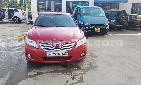 Sayi Na hannu Toyota Camry Red Mota in Accra a Greater Accra Sayi Na hannu Toyota Camry Red Mota in Accra a Greater Accra