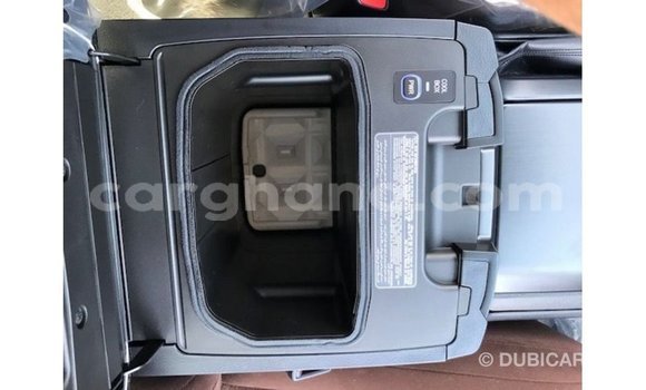 Ra Imported Toyota Land Cruiser Black Ọkọ̀ in Import - Dubai ni Ashanti Ra Imported Toyota Land Cruiser Black Ọkọ̀ in Import - Dubai ni Ashanti