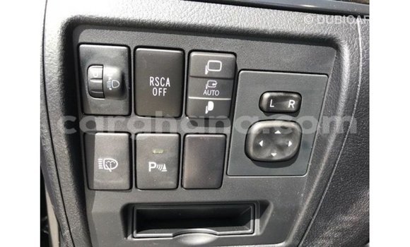 Ra Imported Toyota Land Cruiser Black Ọkọ̀ in Import - Dubai ni Ashanti Ra Imported Toyota Land Cruiser Black Ọkọ̀ in Import - Dubai ni Ashanti