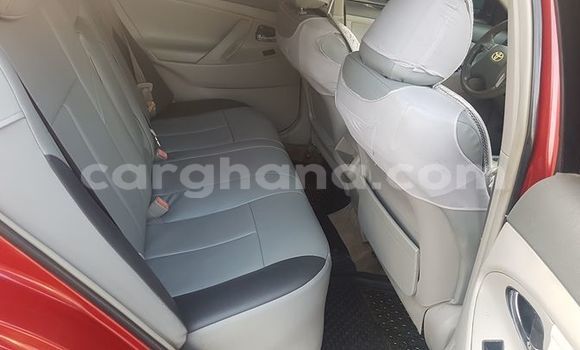 Sayi Na hannu Toyota Camry Red Mota in Accra a Greater Accra Sayi Na hannu Toyota Camry Red Mota in Accra a Greater Accra