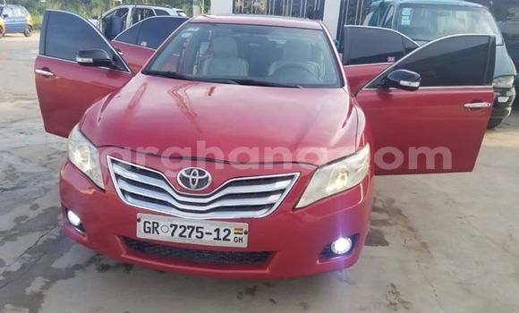 Sayi Na hannu Toyota Camry Red Mota in Accra a Greater Accra Sayi Na hannu Toyota Camry Red Mota in Accra a Greater Accra
