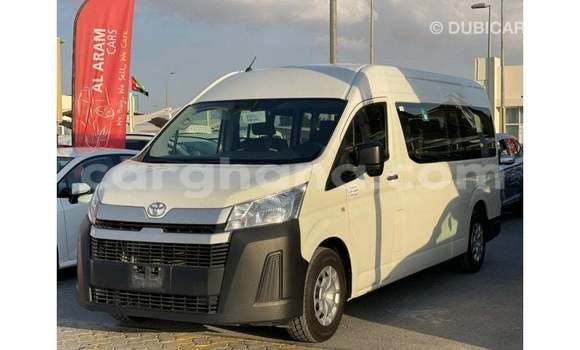 Ra Imported Toyota Hiace funfun Ọkọ̀ in Import - Dubai ni Ashanti Ra Imported Toyota Hiace funfun Ọkọ̀ in Import - Dubai ni Ashanti