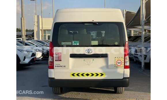 Ra Imported Toyota Hiace funfun Ọkọ̀ in Import - Dubai ni Ashanti Ra Imported Toyota Hiace funfun Ọkọ̀ in Import - Dubai ni Ashanti