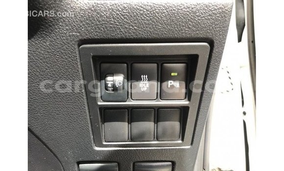 Ra Imported Toyota Fortuner funfun Ọkọ̀ in Import - Dubai ni Ashanti Ra Imported Toyota Fortuner funfun Ọkọ̀ in Import - Dubai ni Ashanti