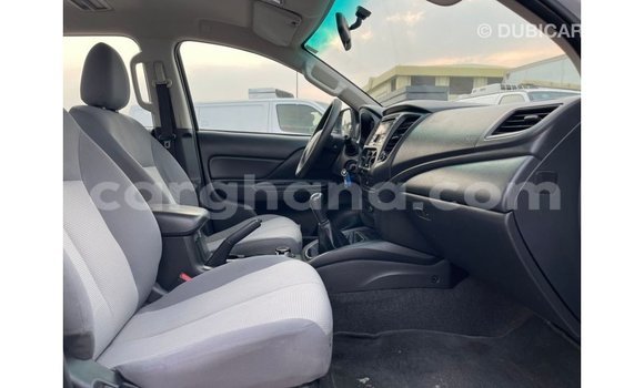 Ra Imported Mitsubishi L200 funfun Ọkọ̀ in Import - Dubai ni Ashanti Ra Imported Mitsubishi L200 funfun Ọkọ̀ in Import - Dubai ni Ashanti