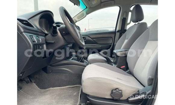 Ra Imported Mitsubishi L200 funfun Ọkọ̀ in Import - Dubai ni Ashanti Ra Imported Mitsubishi L200 funfun Ọkọ̀ in Import - Dubai ni Ashanti