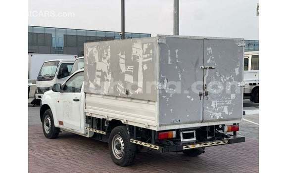 Buy Import Isuzu Rodeo White Car in Import - Dubai in Ashanti Buy Import Isuzu Rodeo White Car in Import - Dubai in Ashanti