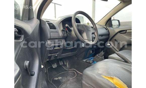 Buy Import Isuzu Rodeo White Car in Import - Dubai in Ashanti Buy Import Isuzu Rodeo White Car in Import - Dubai in Ashanti