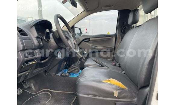 Buy Import Isuzu Rodeo White Car in Import - Dubai in Ashanti Buy Import Isuzu Rodeo White Car in Import - Dubai in Ashanti