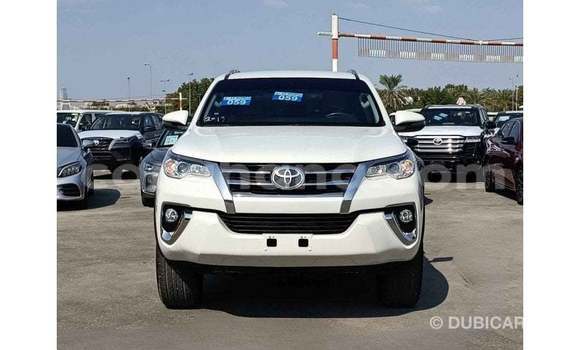 Buy Import Toyota Fortuner White Car in Import - Dubai in Ashanti Buy Import Toyota Fortuner White Car in Import - Dubai in Ashanti
