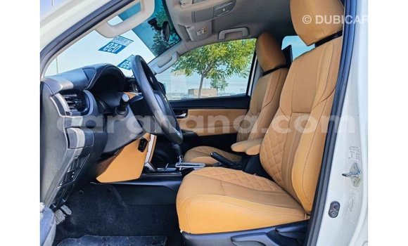Buy Import Toyota Fortuner White Car in Import - Dubai in Ashanti Buy Import Toyota Fortuner White Car in Import - Dubai in Ashanti