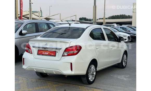Ra Imported Mitsubishi Attrage funfun Ọkọ̀ in Import - Dubai ni Ashanti Ra Imported Mitsubishi Attrage funfun Ọkọ̀ in Import - Dubai ni Ashanti