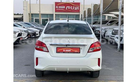 Ra Imported Mitsubishi Attrage funfun Ọkọ̀ in Import - Dubai ni Ashanti Ra Imported Mitsubishi Attrage funfun Ọkọ̀ in Import - Dubai ni Ashanti