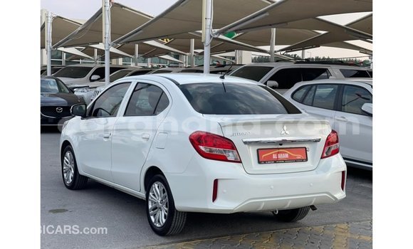 Ra Imported Mitsubishi Attrage funfun Ọkọ̀ in Import - Dubai ni Ashanti Ra Imported Mitsubishi Attrage funfun Ọkọ̀ in Import - Dubai ni Ashanti