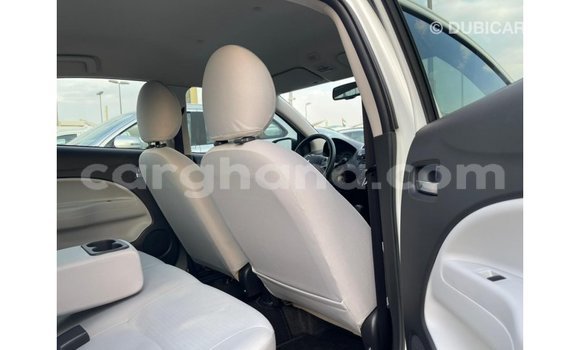 Ra Imported Mitsubishi Attrage funfun Ọkọ̀ in Import - Dubai ni Ashanti Ra Imported Mitsubishi Attrage funfun Ọkọ̀ in Import - Dubai ni Ashanti