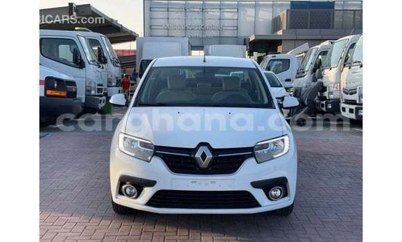 Buy Import Renault 6 White Car in Import - Dubai in Ashanti Buy Import Renault 6 White Car in Import - Dubai in Ashanti
