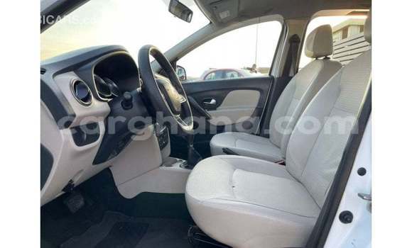 Buy Import Renault 6 White Car in Import - Dubai in Ashanti Buy Import Renault 6 White Car in Import - Dubai in Ashanti
