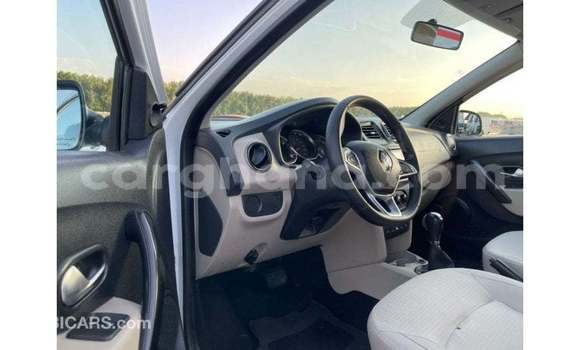 Buy Import Renault 6 White Car in Import - Dubai in Ashanti Buy Import Renault 6 White Car in Import - Dubai in Ashanti