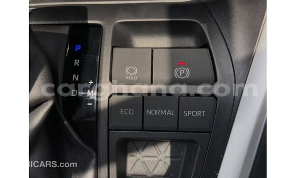 Buy Import Toyota 4Runner White Car in Import - Dubai in Ashanti Buy Import Toyota 4Runner White Car in Import - Dubai in Ashanti