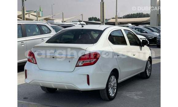 Ra Imported Mitsubishi Attrage funfun Ọkọ̀ in Import - Dubai ni Ashanti Ra Imported Mitsubishi Attrage funfun Ọkọ̀ in Import - Dubai ni Ashanti