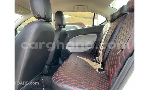 Ra Imported Mitsubishi Attrage funfun Ọkọ̀ in Import - Dubai ni Ashanti Ra Imported Mitsubishi Attrage funfun Ọkọ̀ in Import - Dubai ni Ashanti