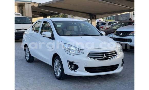 Sayi Imported Mitsubishi Attrage White Mota in Import - Dubai a Ashanti