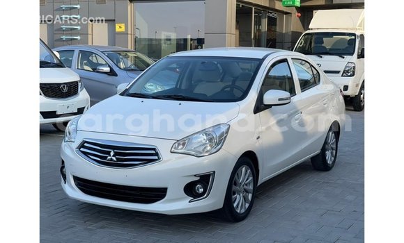 Sayi Imported Mitsubishi Attrage White Mota in Import - Dubai a Ashanti Sayi Imported Mitsubishi Attrage White Mota in Import - Dubai a Ashanti
