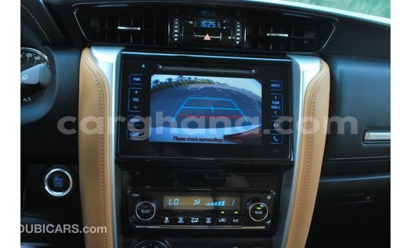 Ra Imported Toyota Fortuner funfun Ọkọ̀ in Import - Dubai ni Ashanti Ra Imported Toyota Fortuner funfun Ọkọ̀ in Import - Dubai ni Ashanti