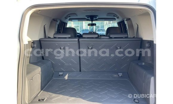 Ra Imported Toyota FJ Cruiser funfun Ọkọ̀ in Import - Dubai ni Ashanti Ra Imported Toyota FJ Cruiser funfun Ọkọ̀ in Import - Dubai ni Ashanti