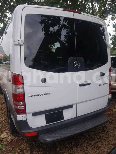 Big with watermark mercedes benz 600 western sekondi takoradi metropolitan 57394