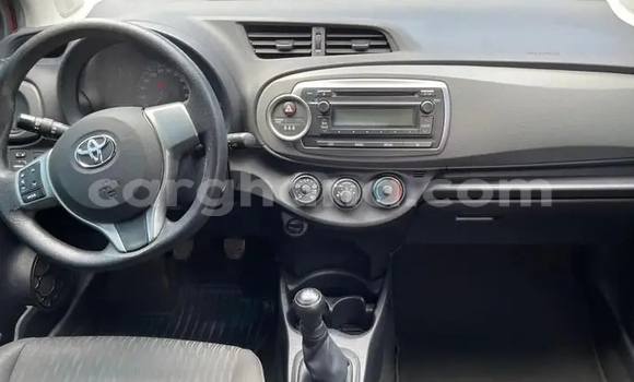 Sayi Na hannu Toyota Yaris Red Mota in Sekondi–Takoradi Metropolitan a Yamma Sayi Na hannu Toyota Yaris Red Mota in Sekondi–Takoradi Metropolitan a Yamma