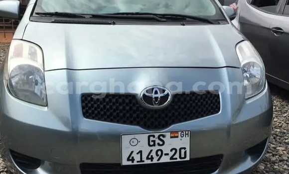 Ra Àlòkù Toyota Yaris Alagara Ọkọ̀ in Sekondi–Takoradi Metropolitan ni Oorun