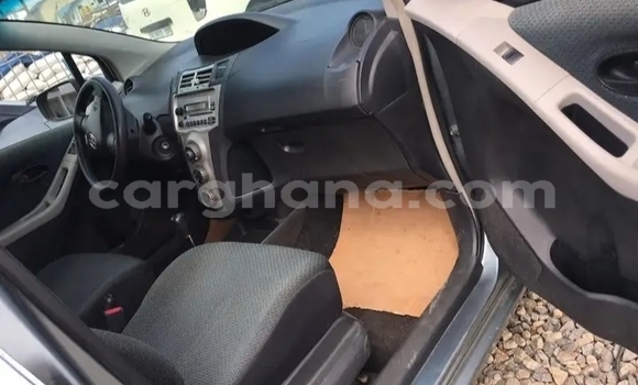 Buy Used Toyota Yaris Beige Car in Sekondi–Takoradi Metropolitan in Western Buy Used Toyota Yaris Beige Car in Sekondi–Takoradi Metropolitan in Western