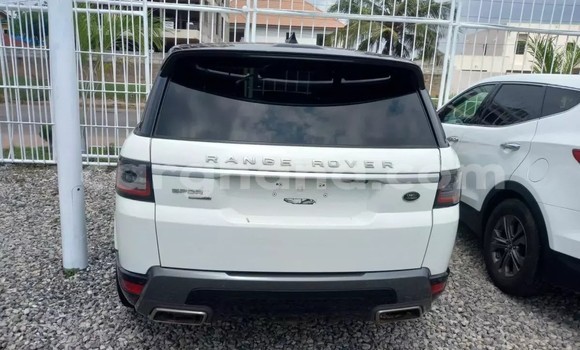 Sayi Na hannu Land Rover Range Rover Sport White Mota in Accra a Greater Accra Sayi Na hannu Land Rover Range Rover Sport White Mota in Accra a Greater Accra