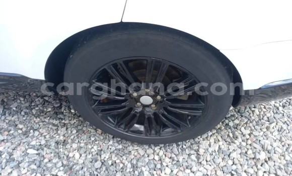 Sayi Na hannu Land Rover Range Rover Sport White Mota in Accra a Greater Accra Sayi Na hannu Land Rover Range Rover Sport White Mota in Accra a Greater Accra