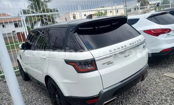 Sayi Na hannu Land Rover Range Rover Sport White Mota in Accra a Greater Accra Sayi Na hannu Land Rover Range Rover Sport White Mota in Accra a Greater Accra