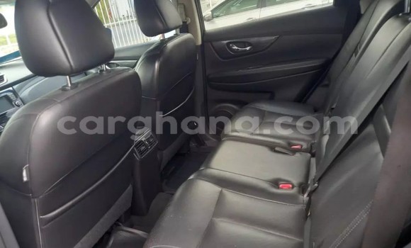 Sayi Na hannu Nissan Rogue Black Mota in Accra a Greater Accra Sayi Na hannu Nissan Rogue Black Mota in Accra a Greater Accra