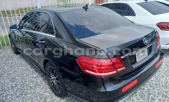 Ra Àlòkù Mercedes‒Benz E–Class Black Ọkọ̀ in Accra ni Greater Accra Ra Àlòkù Mercedes‒Benz E–Class Black Ọkọ̀ in Accra ni Greater Accra
