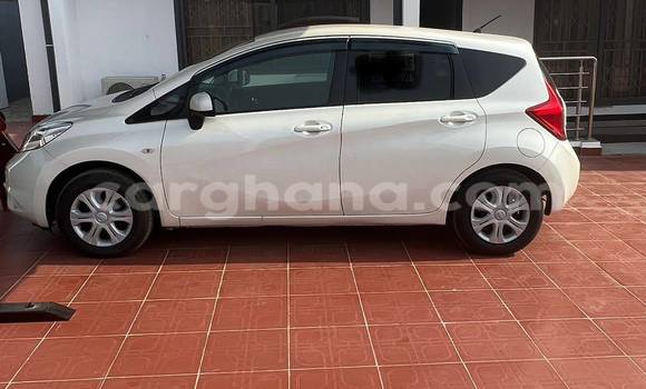 Sayi Na hannu Nissan Note White Mota in Accra a Greater Accra