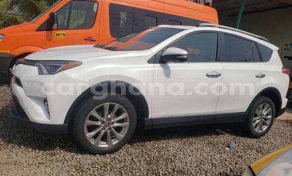 Buy Used Toyota RAV4 White Car in Accra in Greater Accra