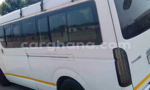 Buy Used Toyota Hiace White Car in Accra in Greater Accra Buy Used Toyota Hiace White Car in Accra in Greater Accra