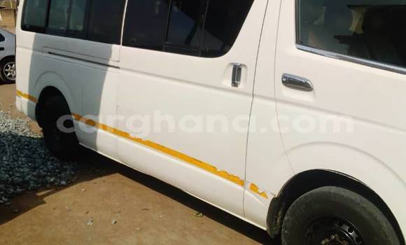 Buy Used Toyota Hiace White Car in Accra in Greater Accra Buy Used Toyota Hiace White Car in Accra in Greater Accra