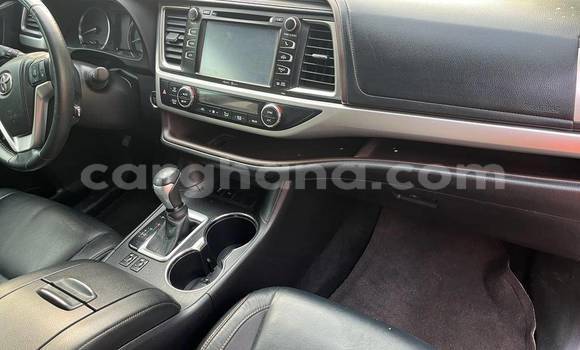 Buy Used Toyota Highlander Other Car in Accra in Greater Accra Buy Used Toyota Highlander Other Car in Accra in Greater Accra
