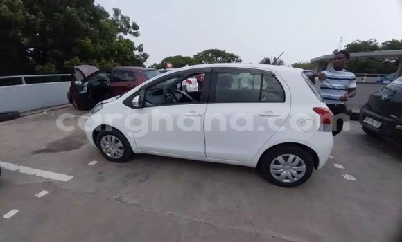 Buy Used Toyota Vitz White Car in Accra in Greater Accra Buy Used Toyota Vitz White Car in Accra in Greater Accra