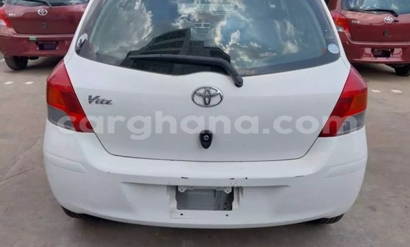 Buy Used Toyota Vitz White Car in Accra in Greater Accra Buy Used Toyota Vitz White Car in Accra in Greater Accra