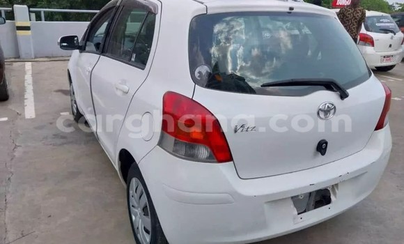 Buy Used Toyota Vitz White Car in Accra in Greater Accra Buy Used Toyota Vitz White Car in Accra in Greater Accra